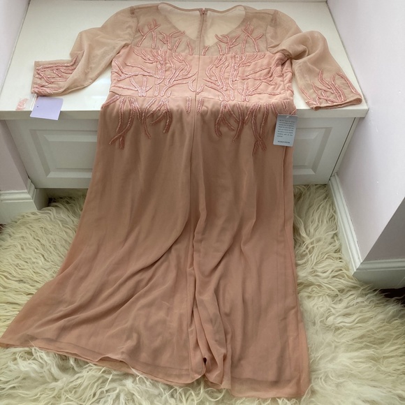 JS COLLECTIONS VIOLET CHIFFON BEADED EVENING DRESS - Picture 13 of 16